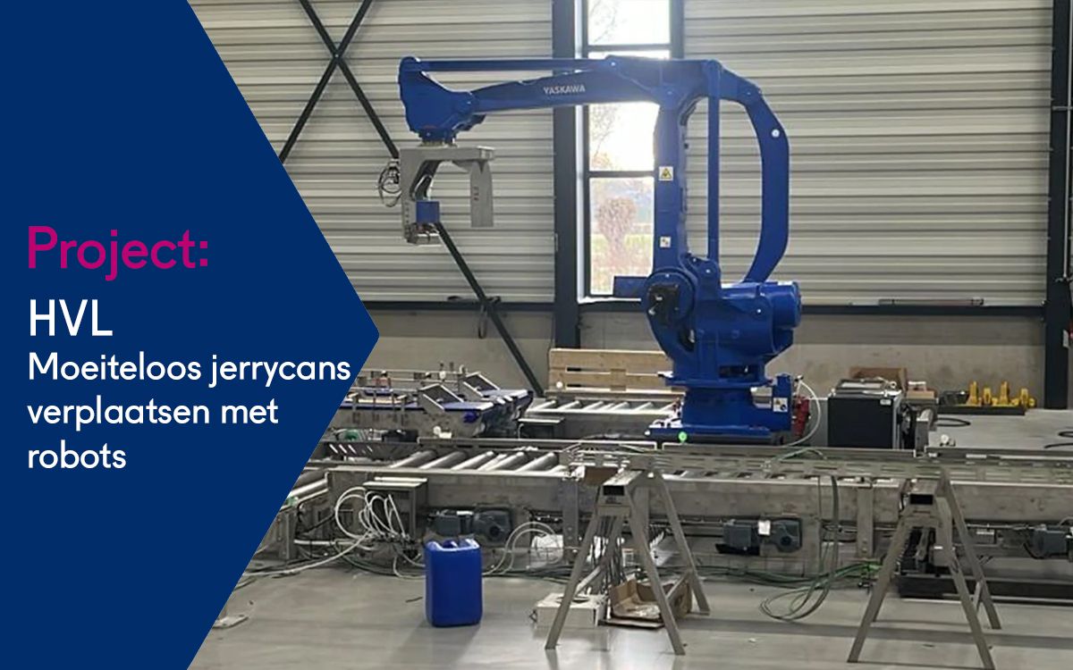 Stelt u zich voor: een productieomgeving waar jerrycans en vaten soepel door de fabriek bewegen, van de-palletiseren tot palletiseren, allemaal met behulp van geavanceerde robotica.
Dat is precies wat we hebben gerealiseerd met HVL uit Liessel.