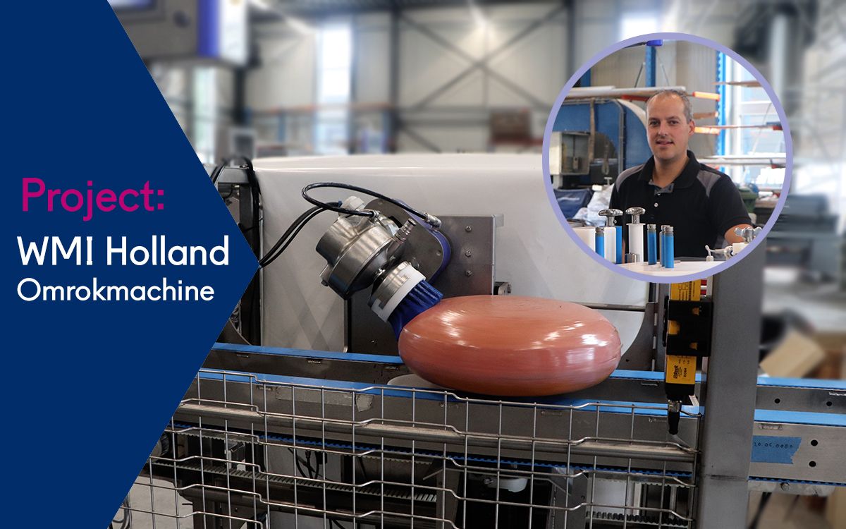 Project WMI Holland Marcel van der Voort vertelt over de omrokmachine voor kaasbehandeling industrie. Hank Wilterdink vertelt over de techniek erachter met o.a. de PLC besturing, sigma 7 servo en de motion controller