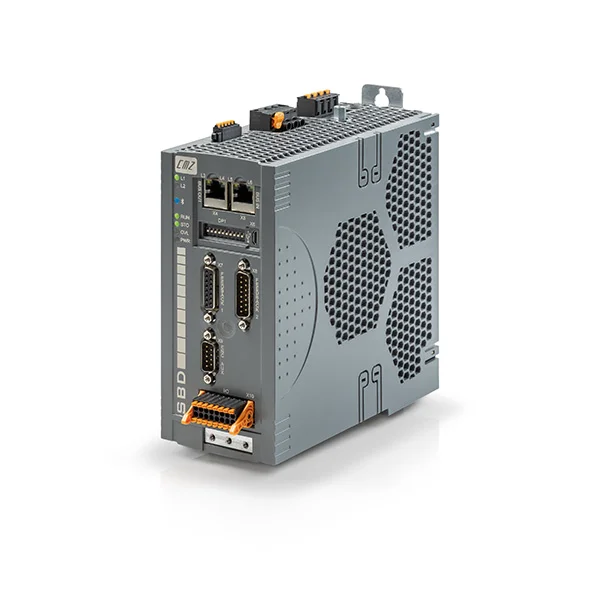 Servomotor met encoder en servodrive in compacte opstelling voor nauwkeurige beweging