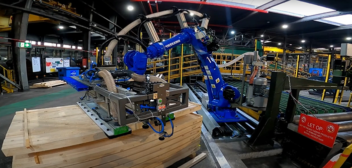 Robotcel project en oplossing voor Tata Steel, met een yaskawa robot. Deze is op maat gemaakt wat vele voordelen biedt